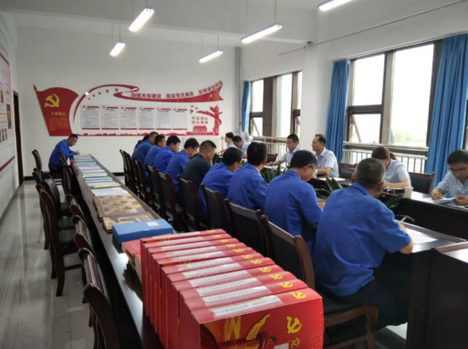 星空体育入口-星空（中国）体育网
打造“泓源红”党建品牌助推高质量发展(图6)