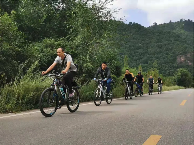 星空体育入口-星空（中国）体育网
打造“泓源红”党建品牌助推高质量发展(图15)