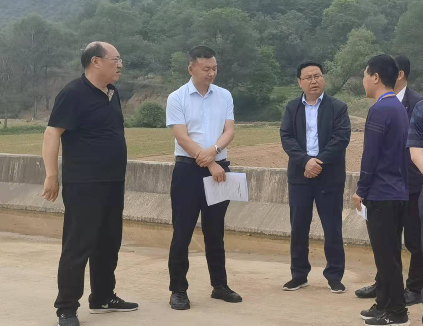 星空体育入口-星空（中国）体育网
赴甘肃水建公司开展全面调研(图2)